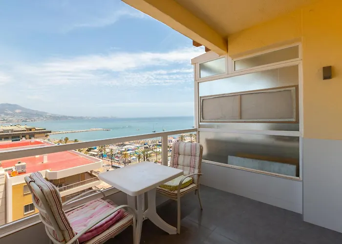 Apartment Penthouse With Private Pool Malaga