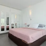 Penthouse With Private Pool Apartment